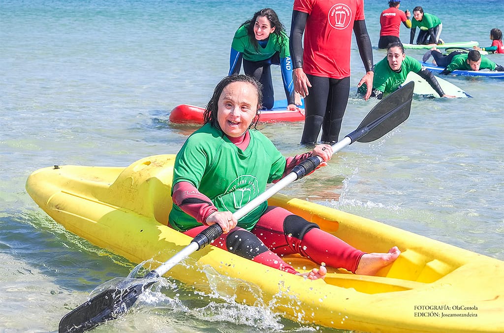 obra social con discapacitados surf en galicia